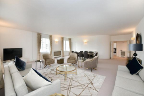 Chelsea Apartment